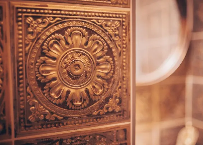 Amira 1899 Luxury Galatina
