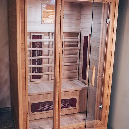 Amira 1899 Luxury Galatina